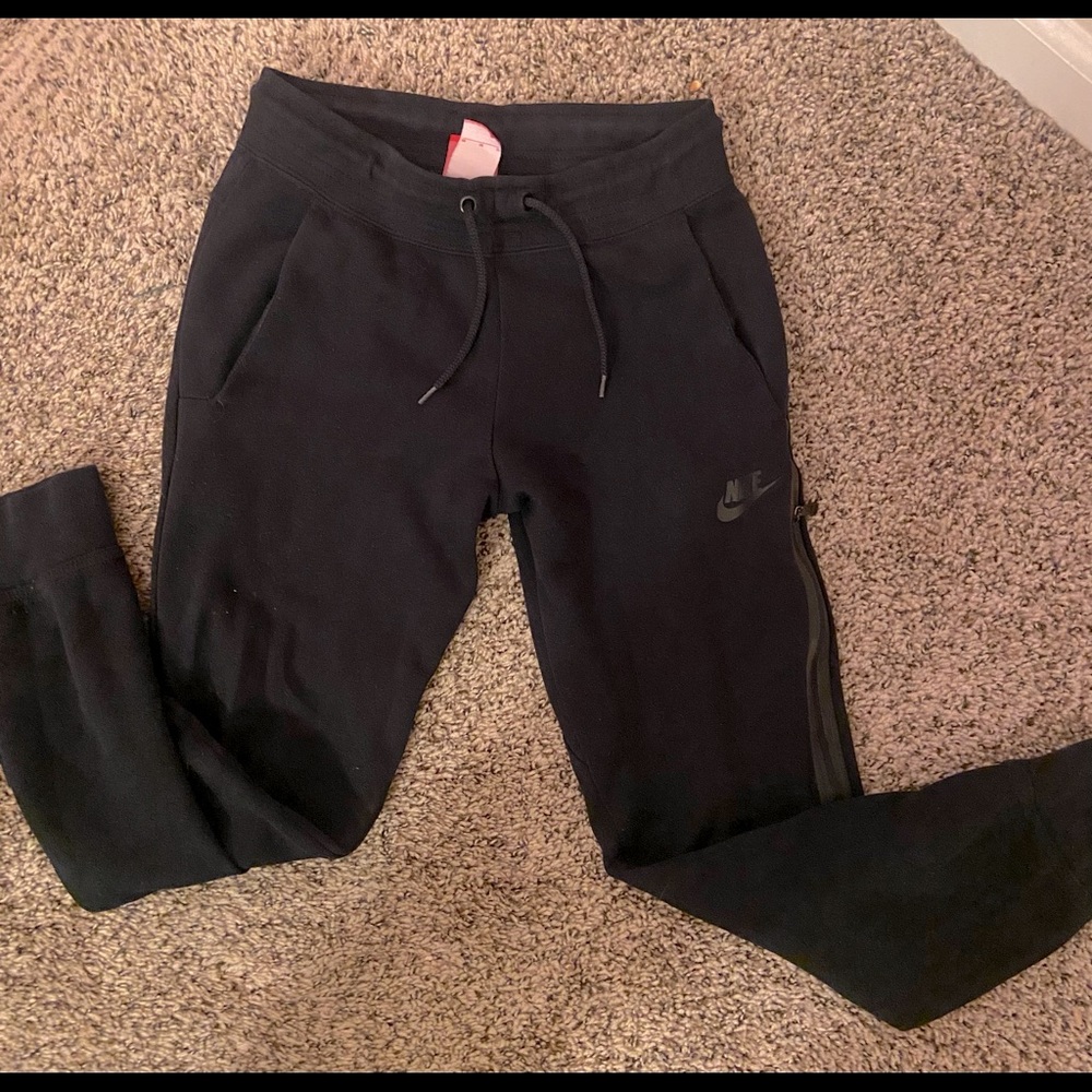 Nike Joggers- Girls Size Medium